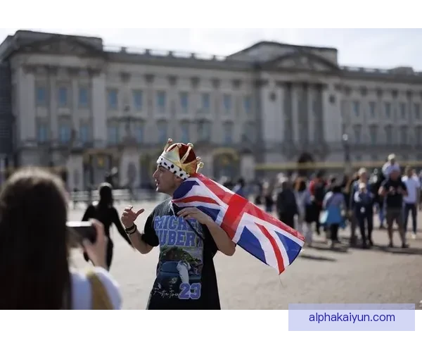 Foden 持续保持良好表现，逐渐适应英国媒体的关注和压力